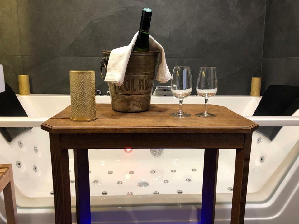 Suites Residences Spa 콜마 외부 사진