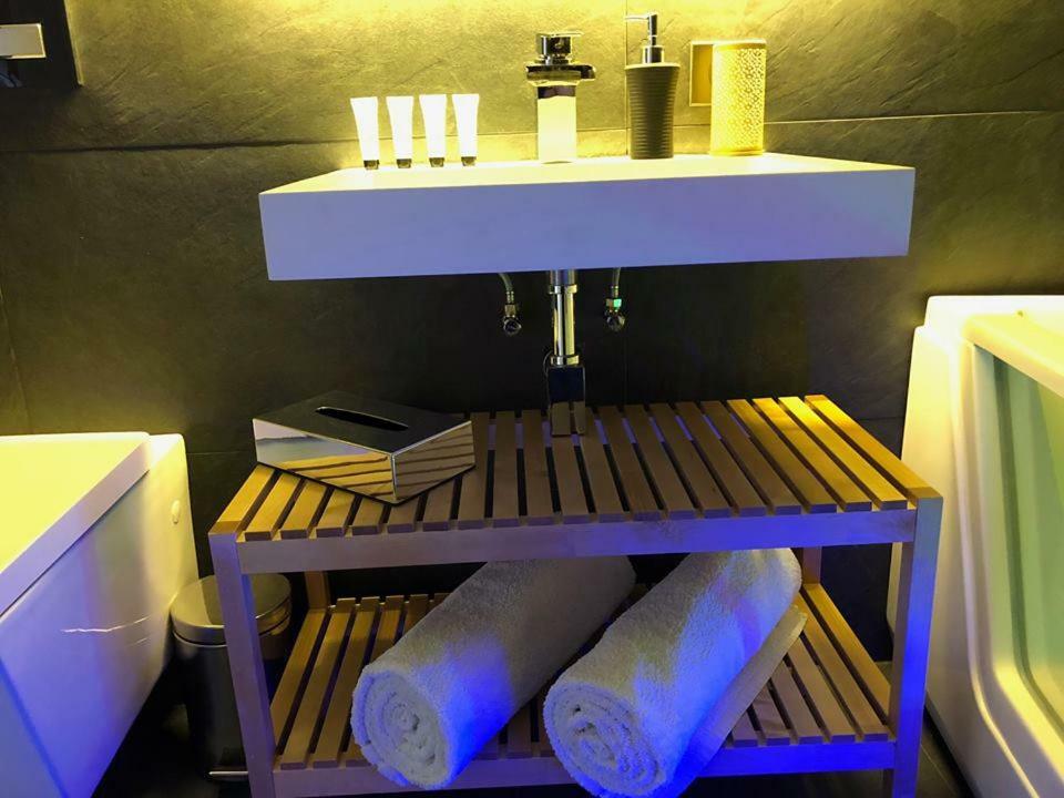 Suites Residences Spa 콜마 외부 사진