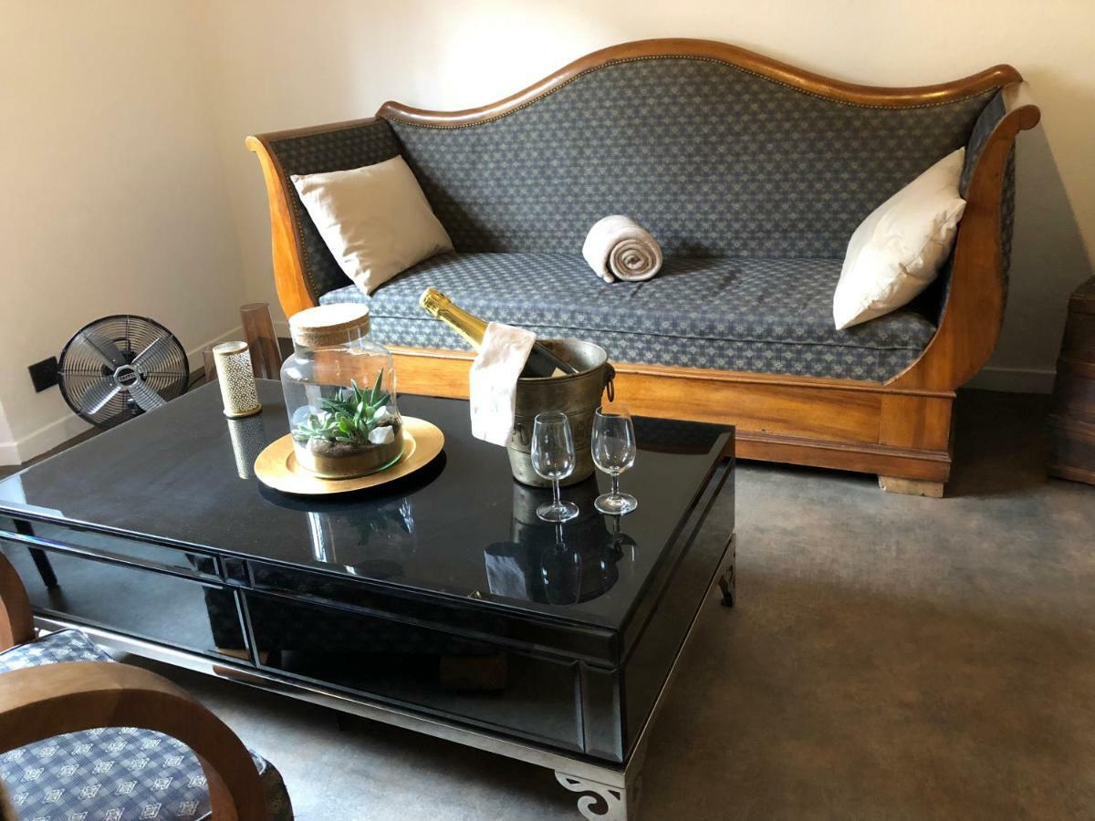 Suites Residences Spa 콜마 외부 사진
